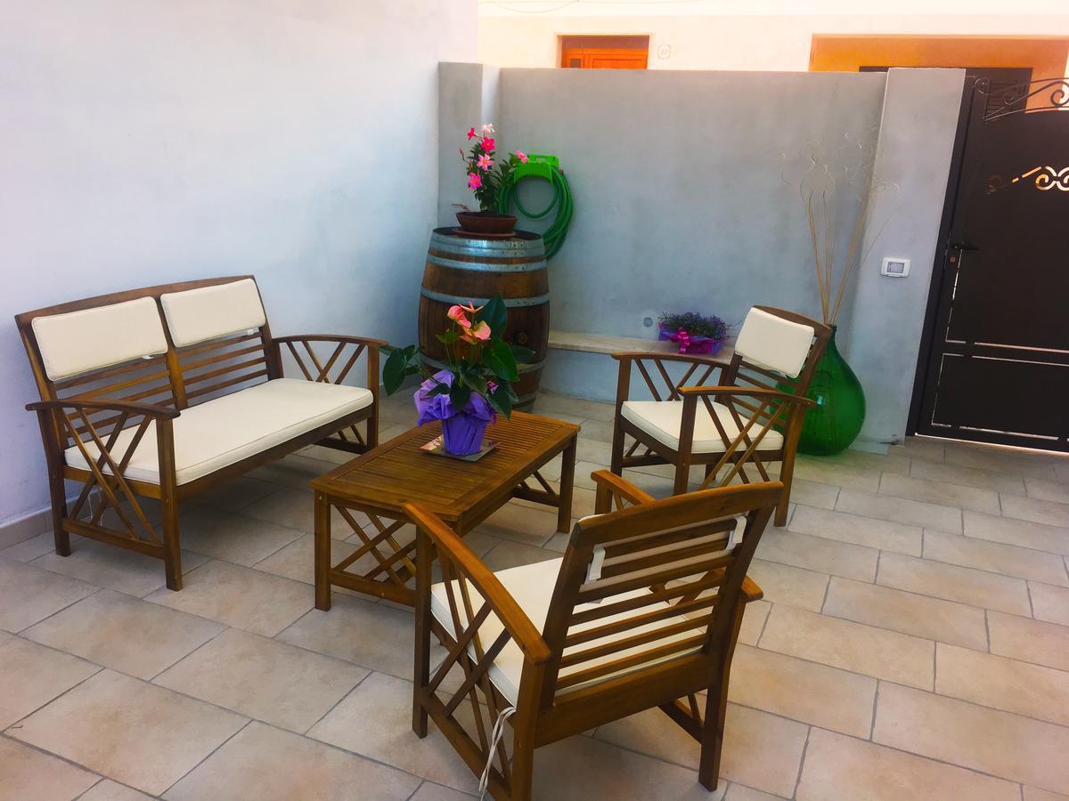 B&B Mariposa Sennori Екстериор снимка